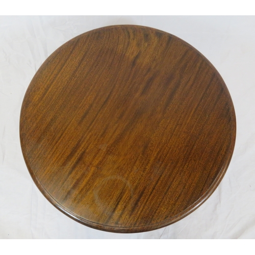 111 - Victorian design round occasional or coffee table with cabriole legs, claw on ball feet