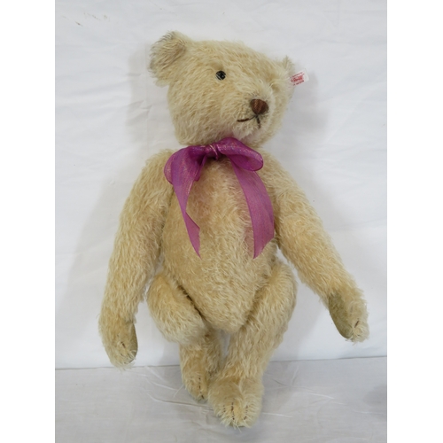 118 - Steiff teddy bear with original box