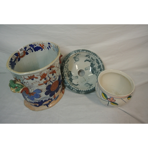 52 - Ironstone vase with burnt ochre and deep blue decoration, and 2 bowls. Damaged base