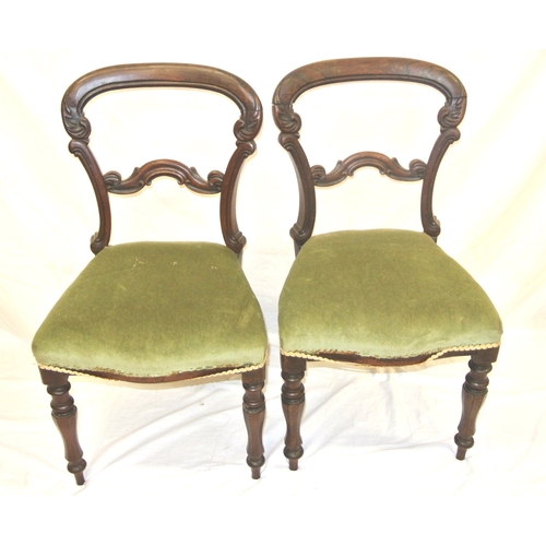 318 - Pair of Victorian walnut occasional chairs with shaped rails, serpentine fronted upholstered seats, ... 