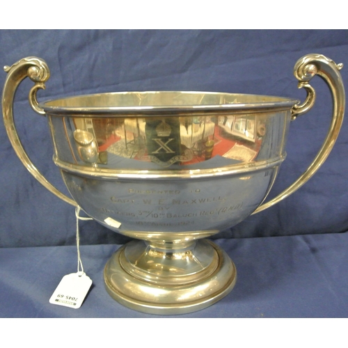 40 - Large London silver trophy cup with shaped handles, on round  spreading base, dated 1923, 684g, 20cm... 