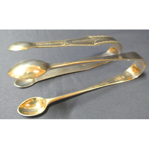 58 - 2 English silver sugar or ice cube tongs, one Georgian bright cut and one plain Victorian, 53g tot, ... 