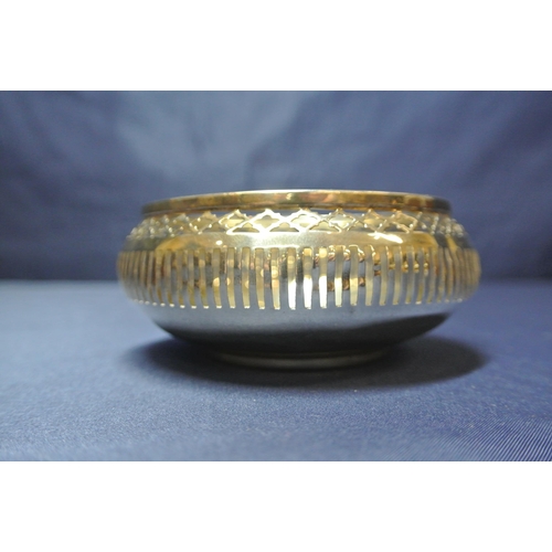 78 - Birmingham silver dressing table bowl with pierced decoration, on round base, 78g, 10cm diam