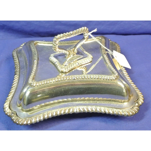 22 - Small silverplated entree dish with concave gadroon borders and detachable handle