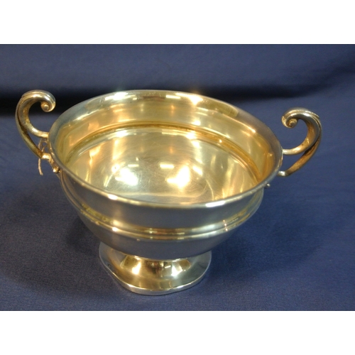 70 - Birmingham silver circular bowl with shaped handles, on circular spreading base, h9.5cm 116g