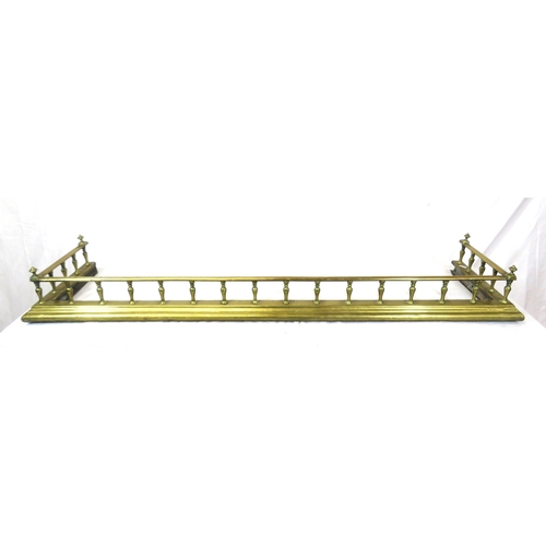 379 - Victorian brass fire fender with shaped rails