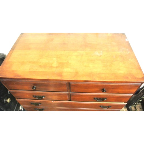 440 - Mahogany chest of five drawers with drop handles, on bracket feet