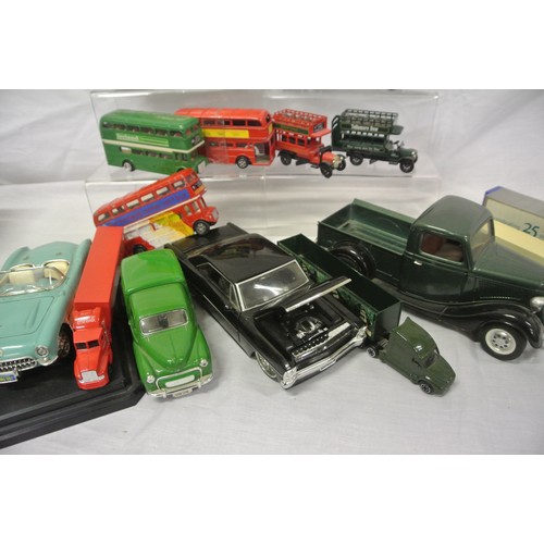 342 - Assorted lot of model cars, etc