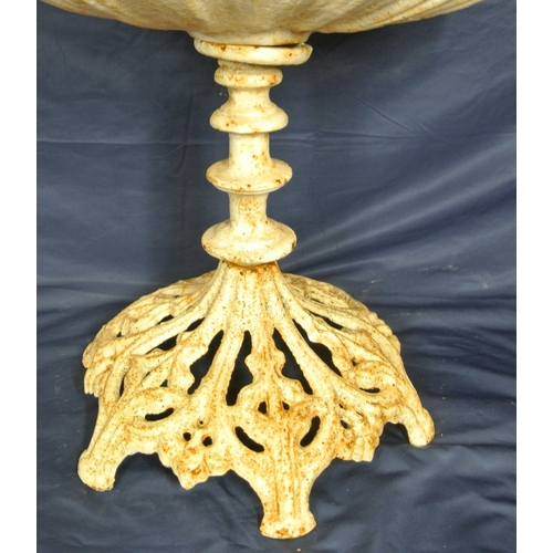 223 - Ornate cast iron shell shaped birdbath with bird mounts & pierced base