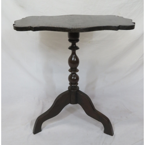 71 - Victorian oblong occasional pod table with wavy borders, turned shaped column, on hipped tripod