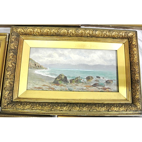 1 - Assorted lot of pictures in box