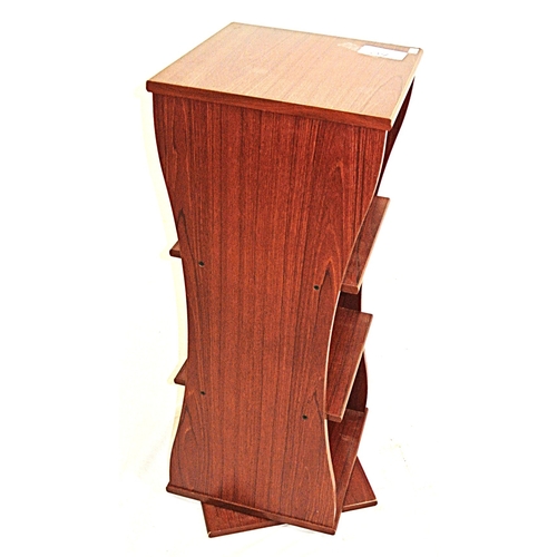 88 - Rotating 3-tier bookshelf on square base