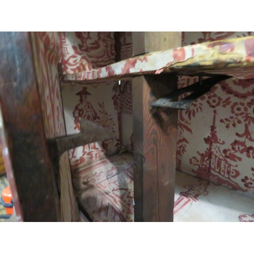 190 - Victorian walnut chest on chest with domed top, scroll decoration, serpentine panelled doors, shelve... 