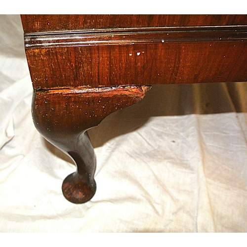 100 - Edwardian walnut bureau with drop-down front, pull-out supports, fitted interior, 3 graduated drawer... 