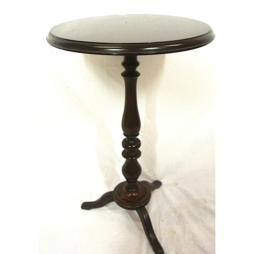 191 - Edwardian mahogany round occasional table with baluster turned column on plinth with hipped legs