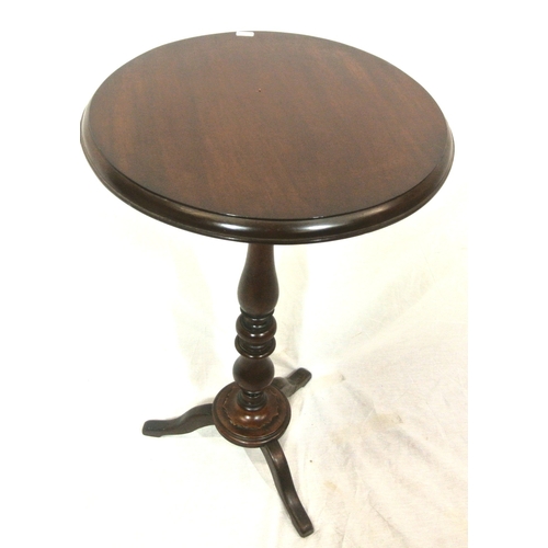 191 - Edwardian mahogany round occasional table with baluster turned column on plinth with hipped legs