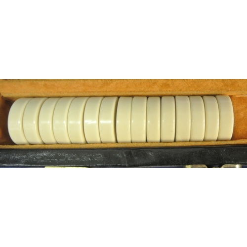 203 - Backgammon set in leather carrying case ( 1 draft missing)
