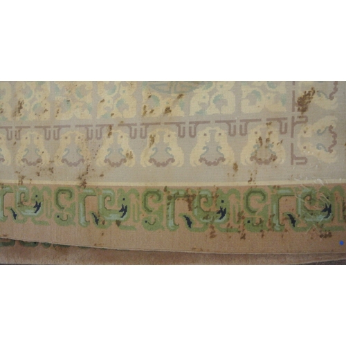 228 - Persian hearth rug with medallion design and decorated borders  200 x 125 cm