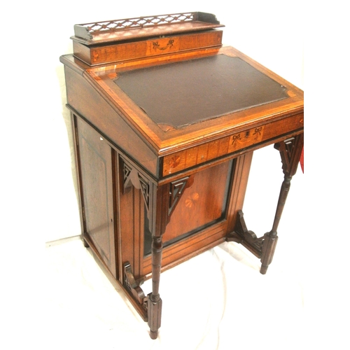 76 - Edwardian inlaid mahogany davenport with with lift-up lids, sectioned interior, leatherette inset, 4... 