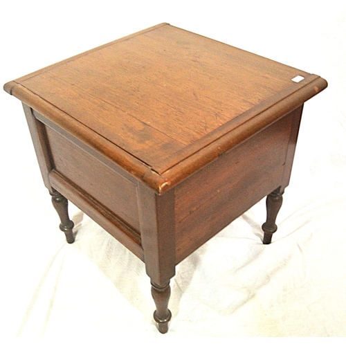 77 - Victorian mahogany commode with lid and turned legs