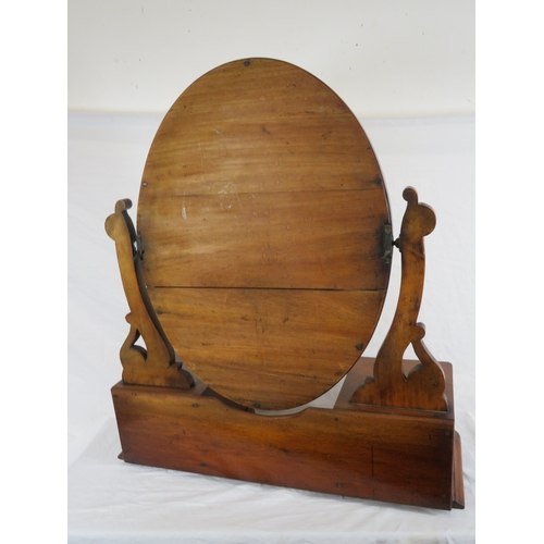 306 - Victorian mahogany dressing table set with swivel mirror, shaped columns, 4 drawers & bracket feet