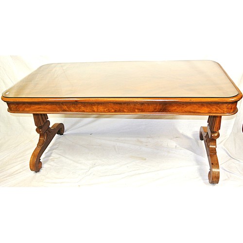 450 - Victorian mahogany oblong library table or hall table with rounded corners, on tapering columns, on ... 