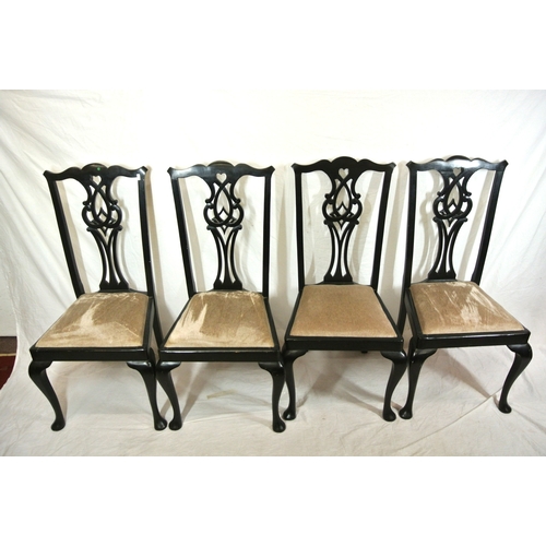 454 - Set of 4 Chippendale design dining chairs with pierced splats, upholstered drop-in seats, on cabriol... 