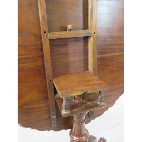 466 - Georgian style mahogany centre or occasional table with swivel top, piecrust border, birdcage suppor... 