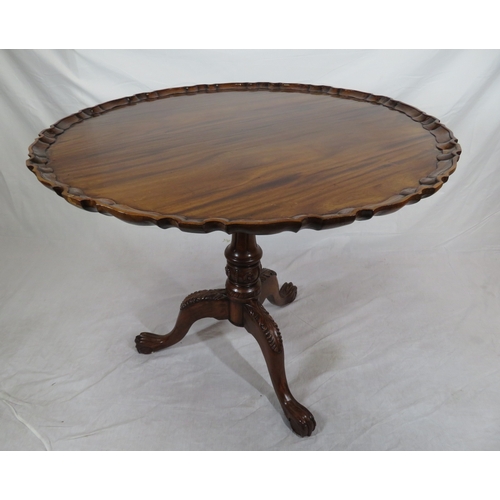 466 - Georgian style mahogany centre or occasional table with swivel top, piecrust border, birdcage suppor... 