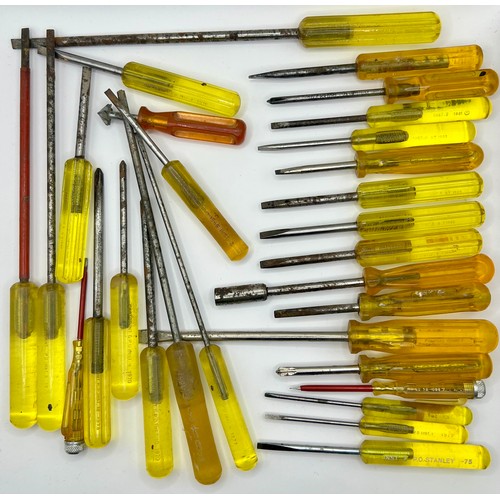 Collection of 29 Vintage Electronical Screwdrivers Most Marked PO , GPO ...