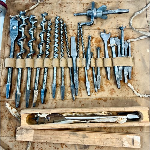 20 - Vintage Skinner Sheffield England Ratchet Brace and Drill Bit Set in Original Tool Roll. Including E... 