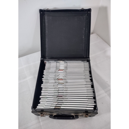 65 - Set of 32 Vintage Metal Playing Card Holders – For Bridge & Other Card Games Cased