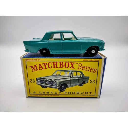 113 - Vintage Matchbox 33b Ford Zephyr 6 - Black Plastic Wheels. Type 3 Box