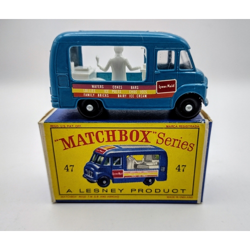 114 - Vintage Matchbox 47b Commer Ice Cream Van - Lyons Maid, Black Plastic Wheels. Type 3 Box