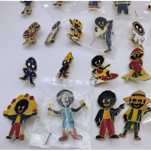 138 - 32 Robertson's Golly Badges Featuring 1970s to 1990s Designs, Including Rare Professions, Sports, an... 