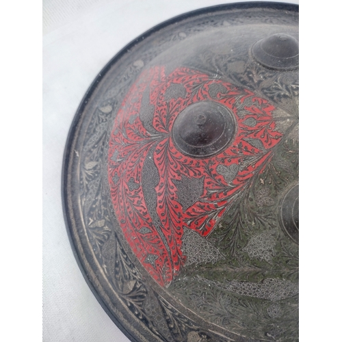 160 - Early 19th Century Indo Persian Dahl Mughal Iron Shield - approx 27cm in Diameter