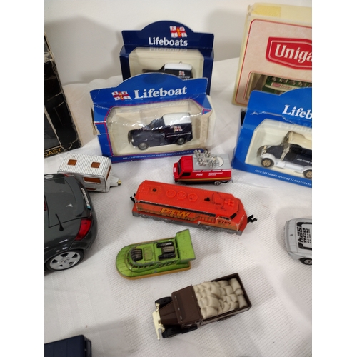 32 - Collection of Die-Cast Vehicles Featuring 1:18 Scale Models by Chrono and Maisto, Including 1997 Lot... 