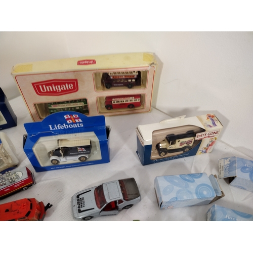 32 - Collection of Die-Cast Vehicles Featuring 1:18 Scale Models by Chrono and Maisto, Including 1997 Lot... 