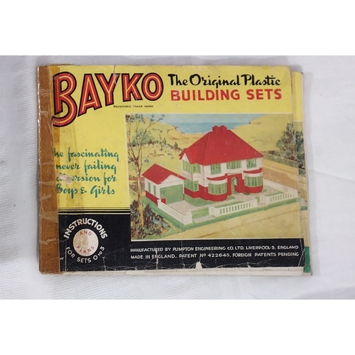 61 - Vintage 1950s Bayko Building Set with 1x, 2x, 3x Converting Sets, Complete with Original Boxes and I... 