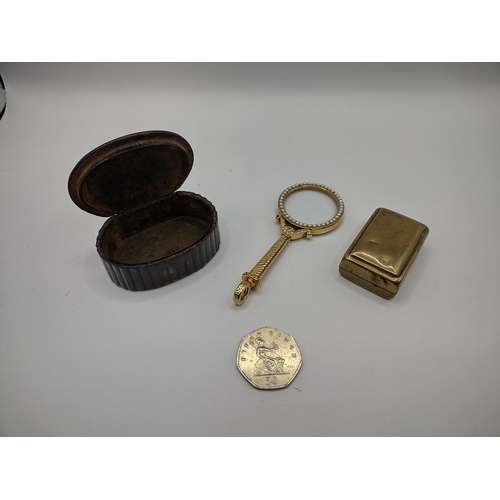 117 - Two Very Small Vintage Snuff Boxes and a Gold Coloured Magnifying Glass