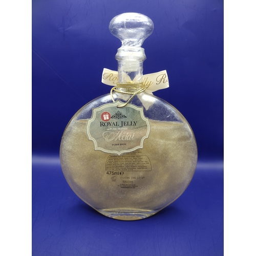 229 - Unopened Royal Jelly Nectar Foam Bath in Glass Decanter Bottle, 475ml with Original Bow and Label