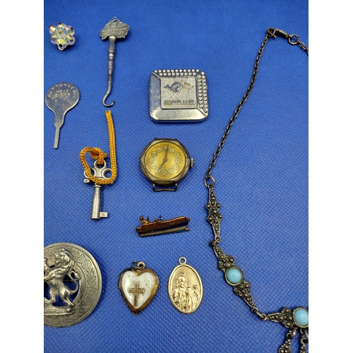 4 - Mixed Collection of Interesting Jewellery and Accessory Items, Including Chained Pendants, Sherry La... 