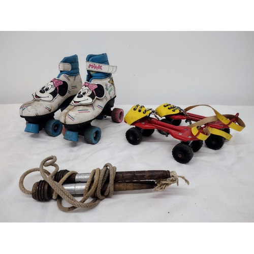 68 - Set of Vintage Children's Toys Including 1980s Minnie Mouse Roller Skates, Adjustable Metal Skates, ... 