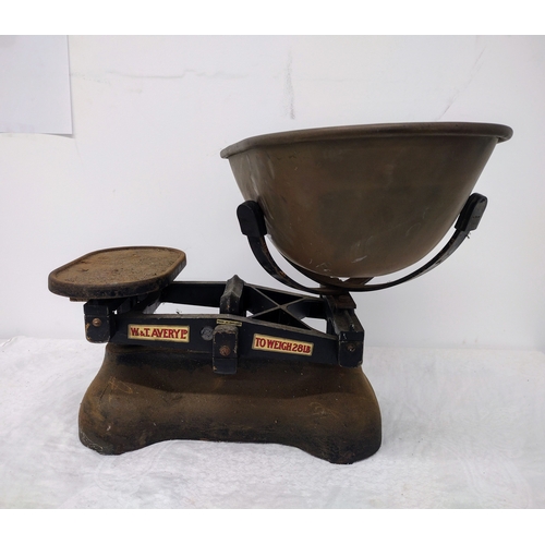 304 - W. & T. Avery Ltd. 28lb Cast Iron Balance Scales with Large Pan, Circa 1940s–1950s