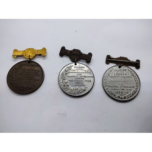 493 - 3x Edward VII School Attendance Medals Issued by the London County Council 1905,1906 & 1910 to E. Mi... 