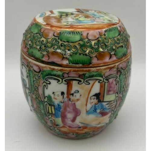 185 - Chinese Canton Barrel Shaped Lidded Pot