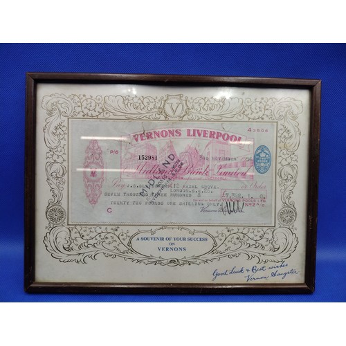 279 - Vernons Liverpool Pools : Presentation Cheque by Midland Bank Ltd 7,322 pounds 1 Shilling signed by ... 