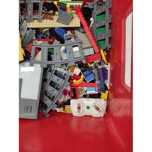 299 - Box of Loose Lego Approximately 3kg to Include Controller Units and Rail Track