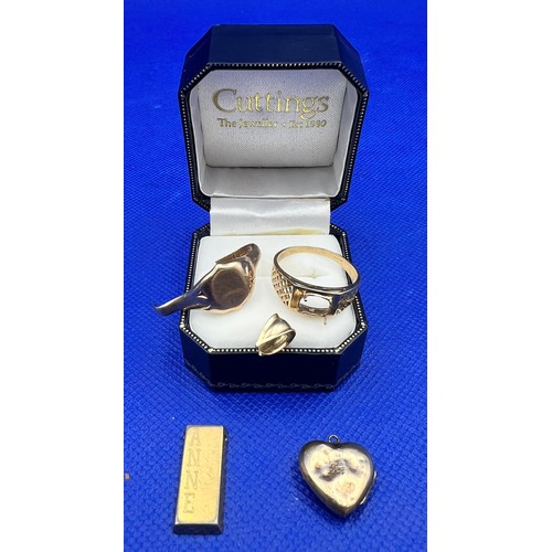 7 - Selection of Scrap Gold, Gold Filled Locket & one other Approx 8.4g 9ct 375