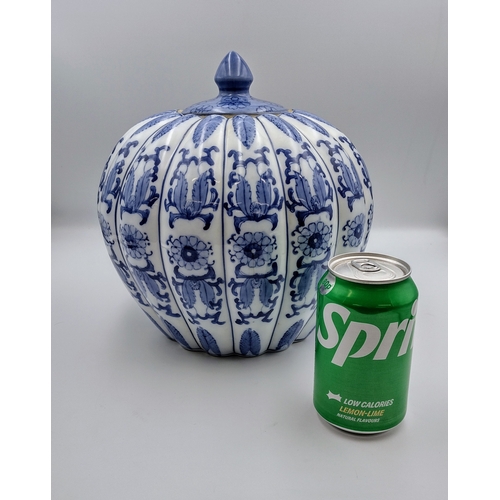 471 - Large Chinese Blue and White Lidded Porcelain Pumpkin / Gourd Jar